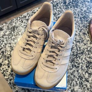 Women's Adidas  Originals Handball Spezial Casual Shoes